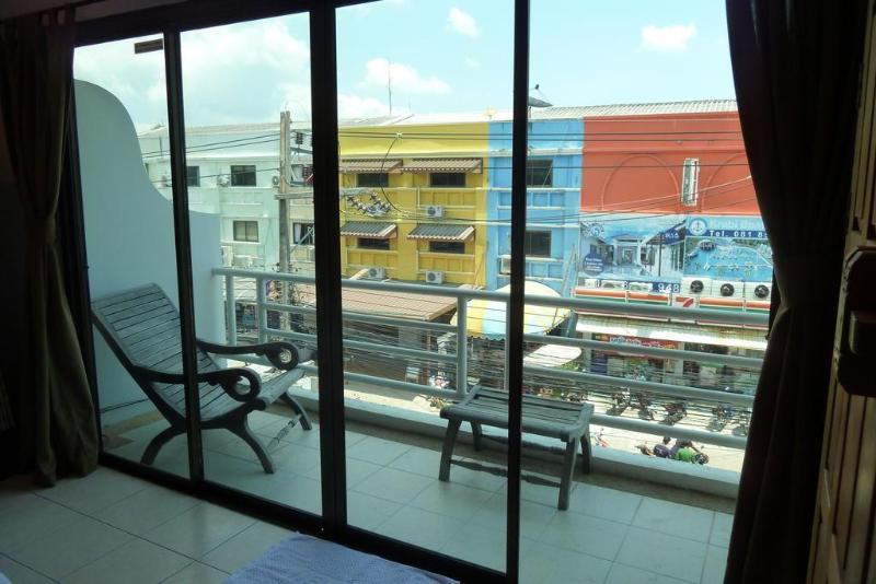 Supergreen Hotel Chalong Ngoại thất bức ảnh