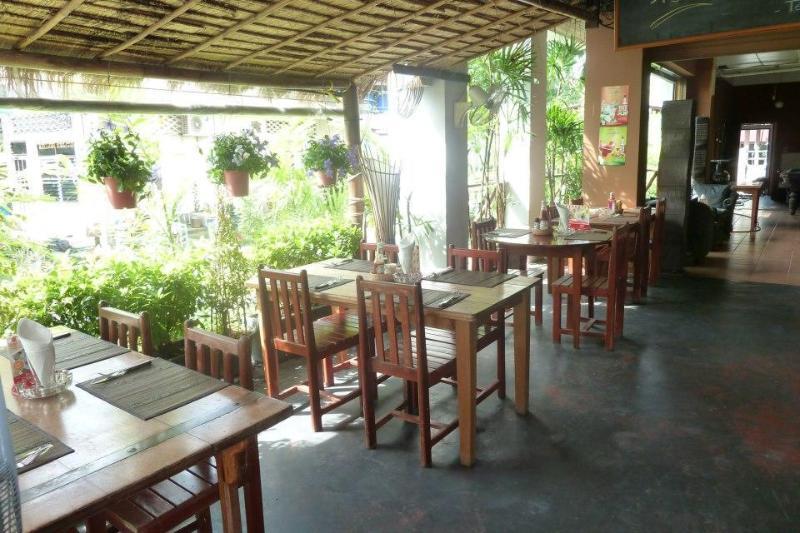 Supergreen Hotel Chalong Ngoại thất bức ảnh