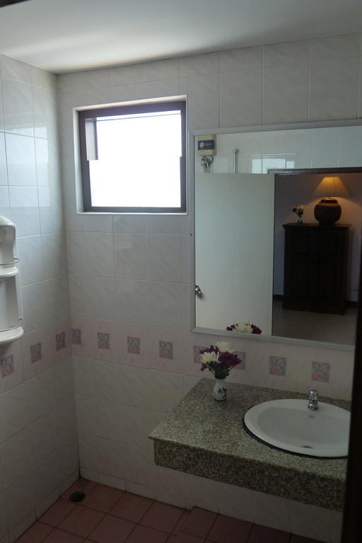Supergreen Hotel Chalong Phòng bức ảnh