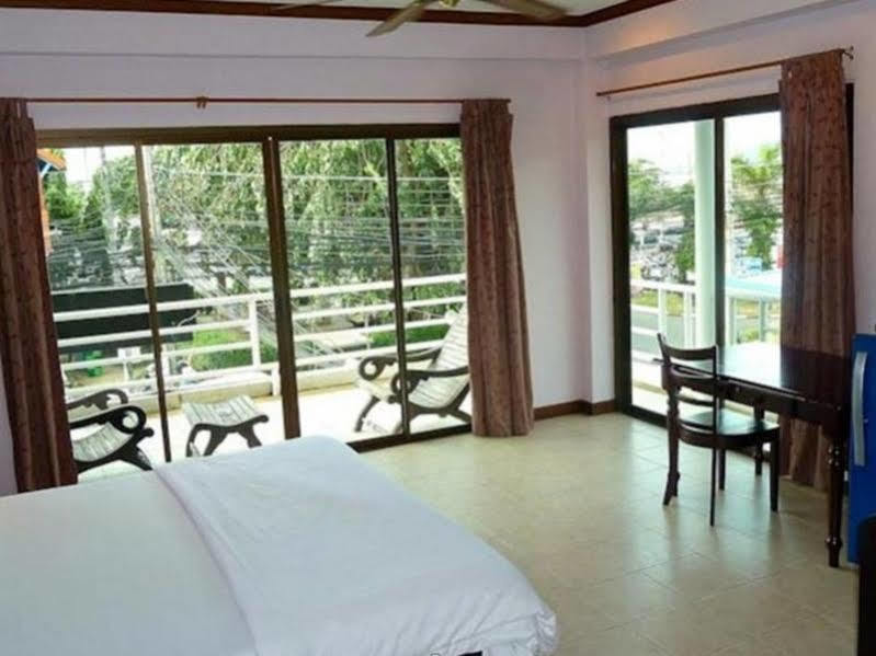 Supergreen Hotel Chalong Ngoại thất bức ảnh